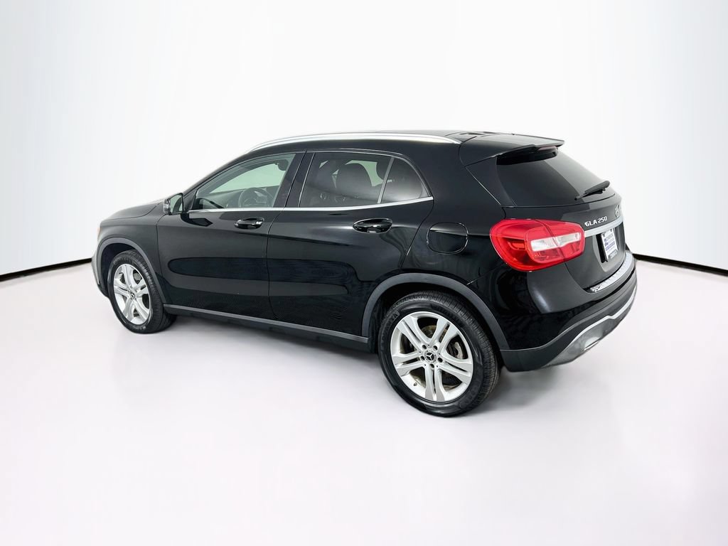 Used 2020 Mercedes-Benz GLA 250 4MATIC image 5
