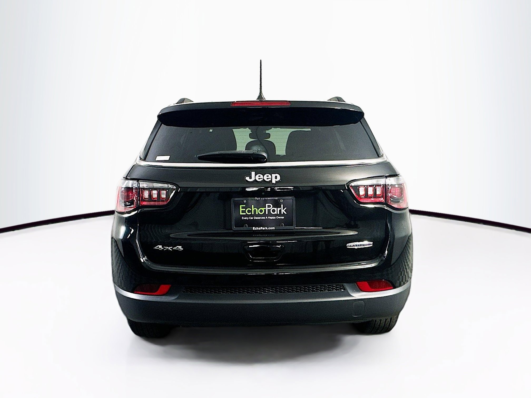 Used 2023 Jeep Compass Latitude w/ Convenience Group AWD/4WD image 7