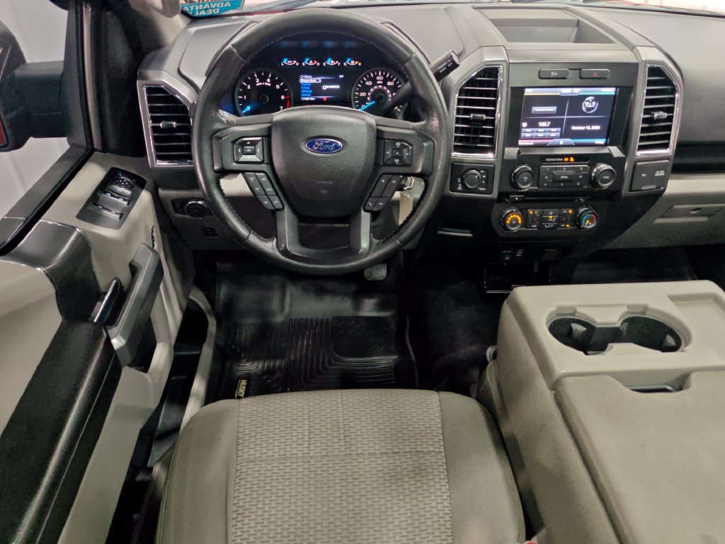 Used 2015 Ford F150 XLT w/ Equipment Group 302A Luxury AWD/4WD image 4