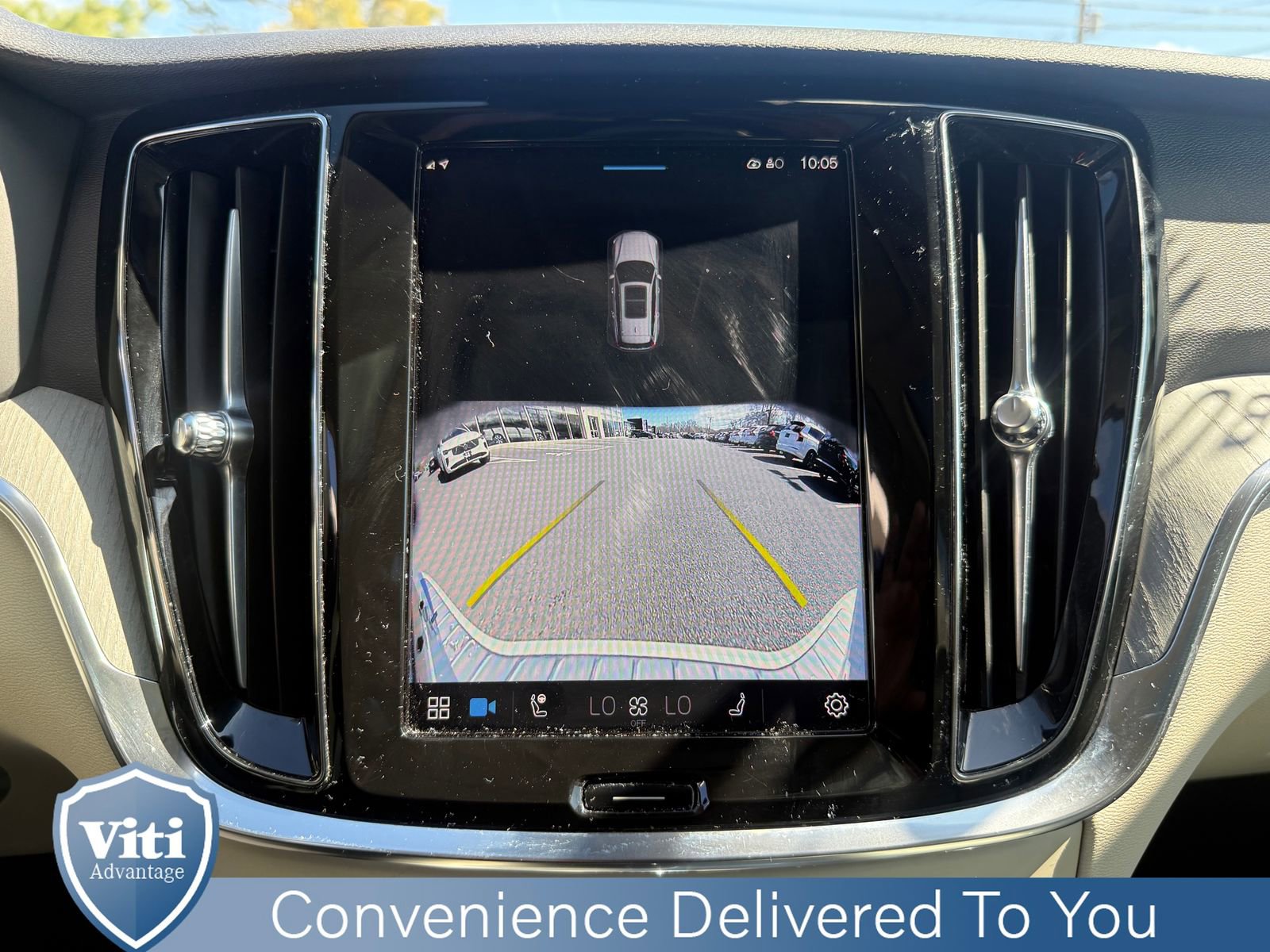Certified 2025 Volvo V60 B5 Cross Country Plus AWD/4WD image 33