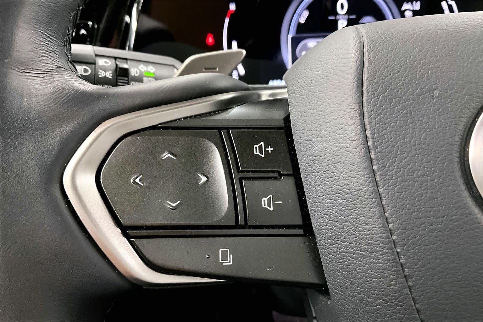 Used 2026 Lexus NX 350h AWD w/ Accessory Package (2T) image 24