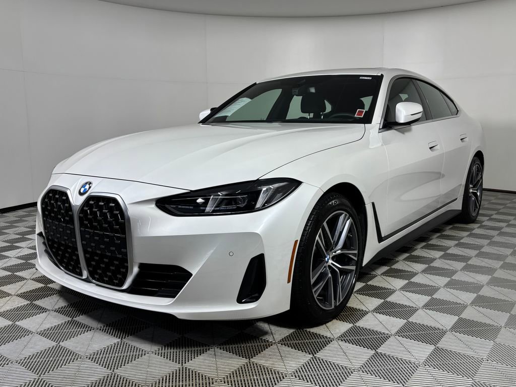 Used 2025 BMW 430i xDrive w/ Premium Package AWD/4WD image 3