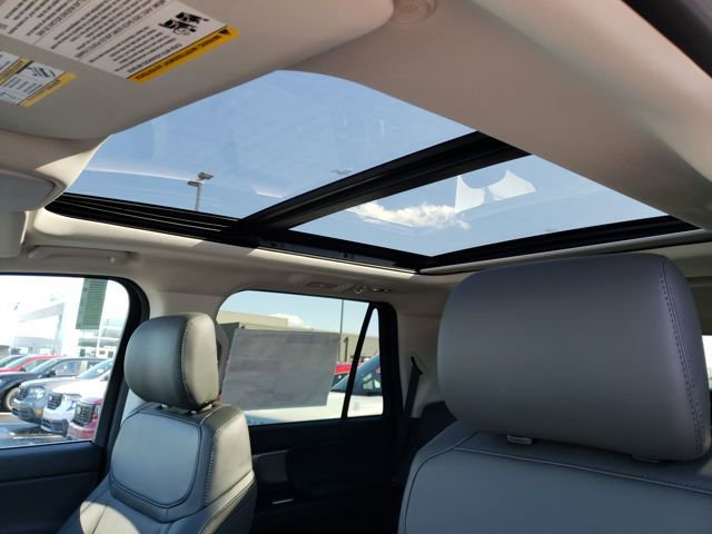 New 2026 Ford Expedition Active image 27