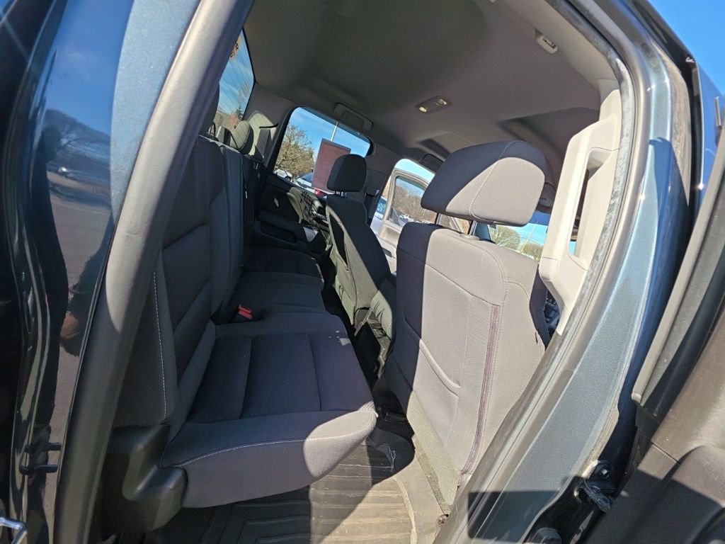 Used 2018 Chevrolet Silverado 1500 LT w/ All Star Edition image 25