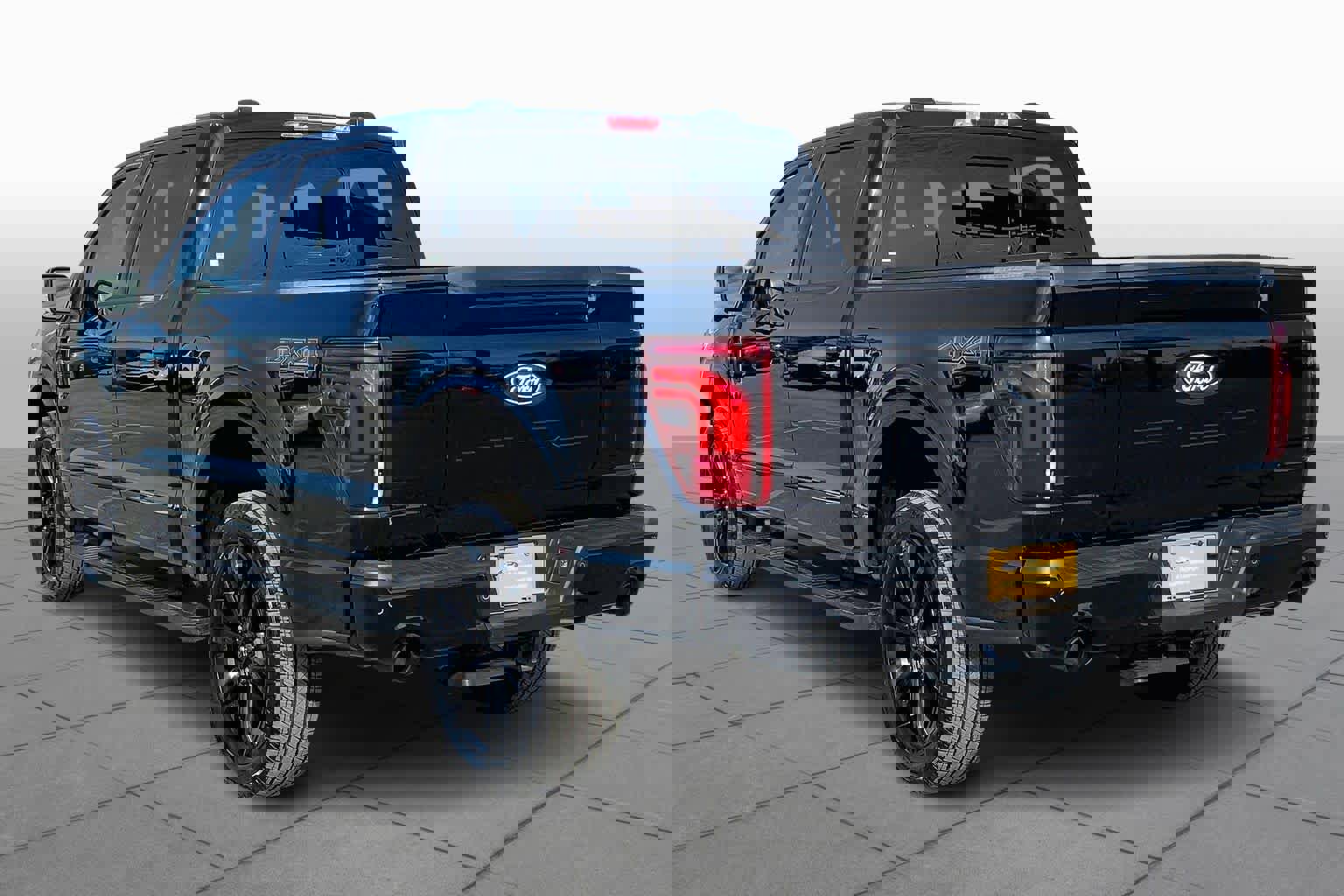 Certified 2024 Ford F150 Lariat w/ Equipment Group 502A High image 11