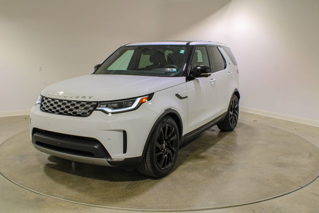 Used 2025 Land Rover Discovery S AWD/4WD image 1