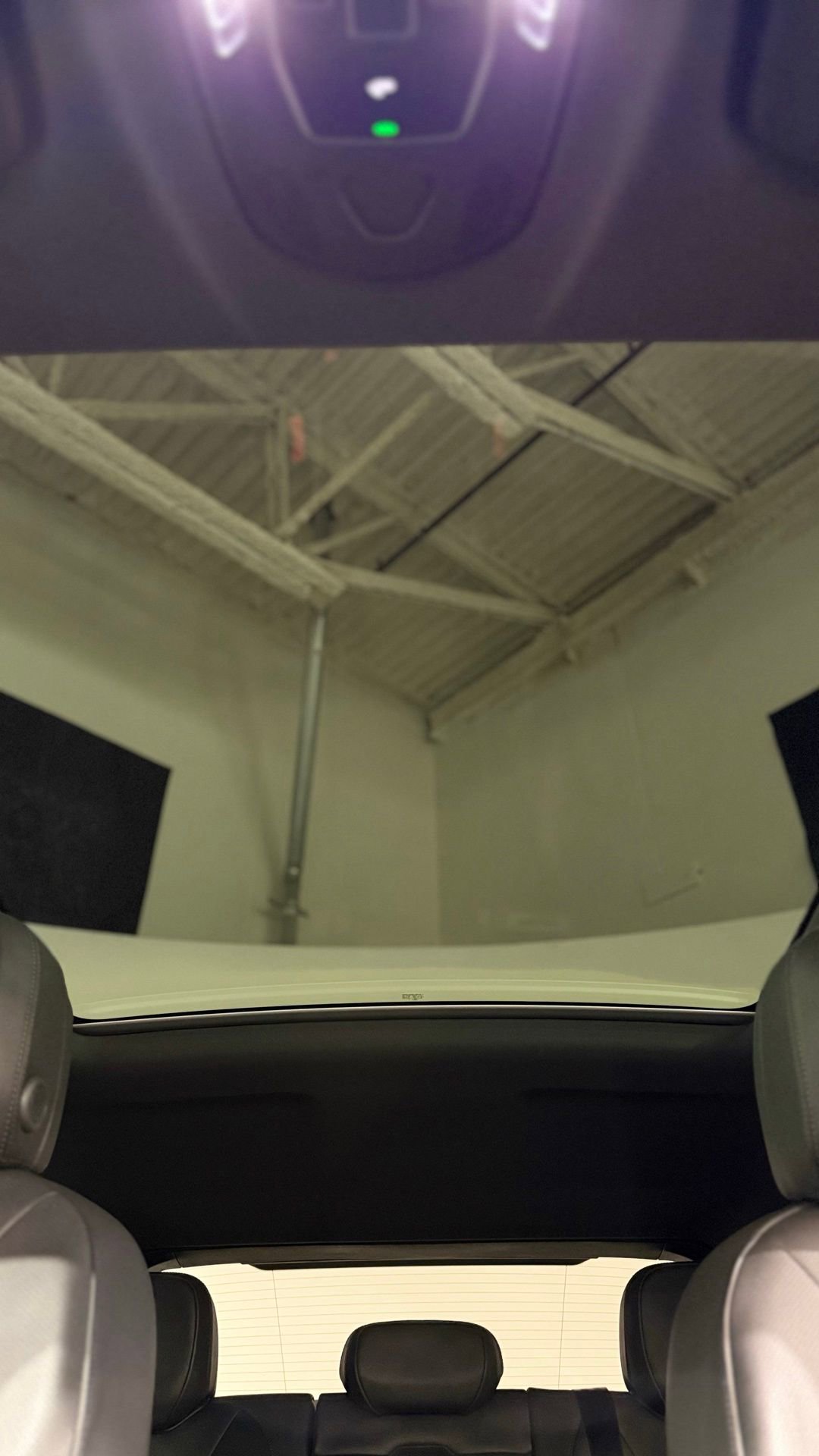 Used 2025 Porsche Cayenne Coupe image 97