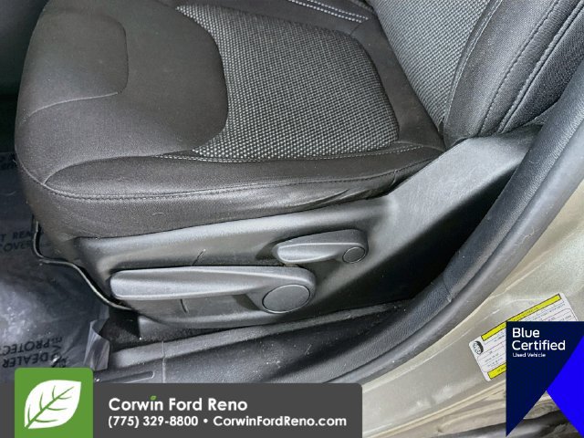 Used 2020 Jeep Cherokee Latitude FWD image 22