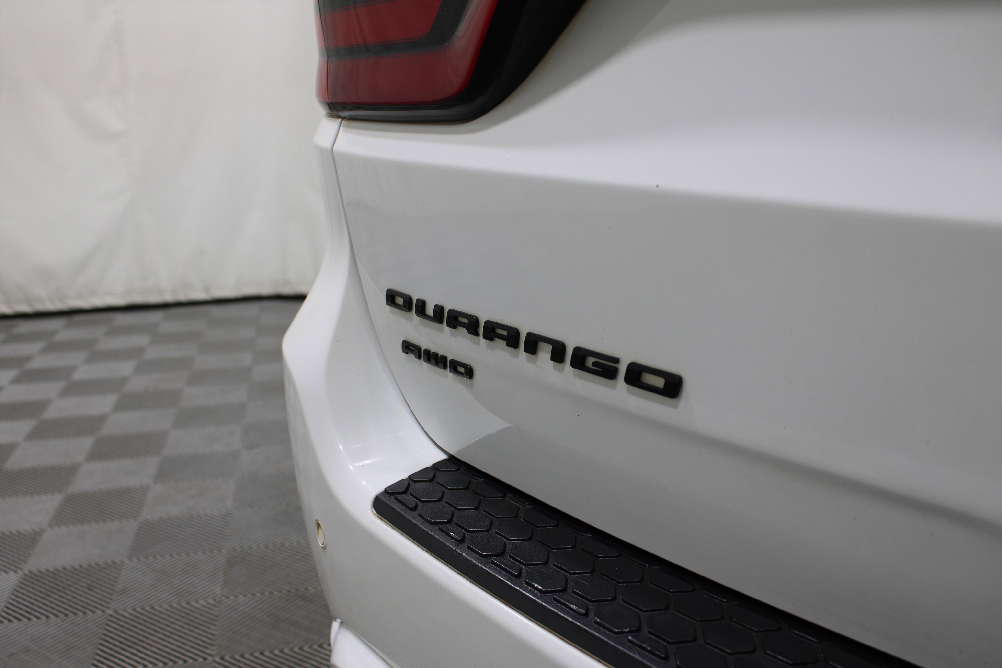 Used 2016 Dodge Durango R/T w/ Blacktop Package AWD/4WD image 31