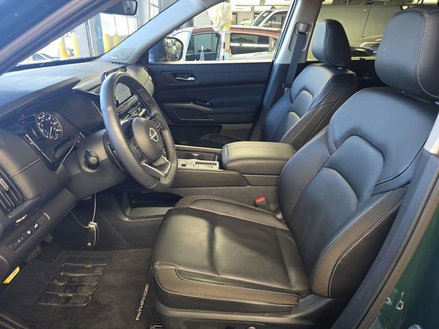 Certified 2024 Nissan Pathfinder SL w/ SL Premium Package video 2