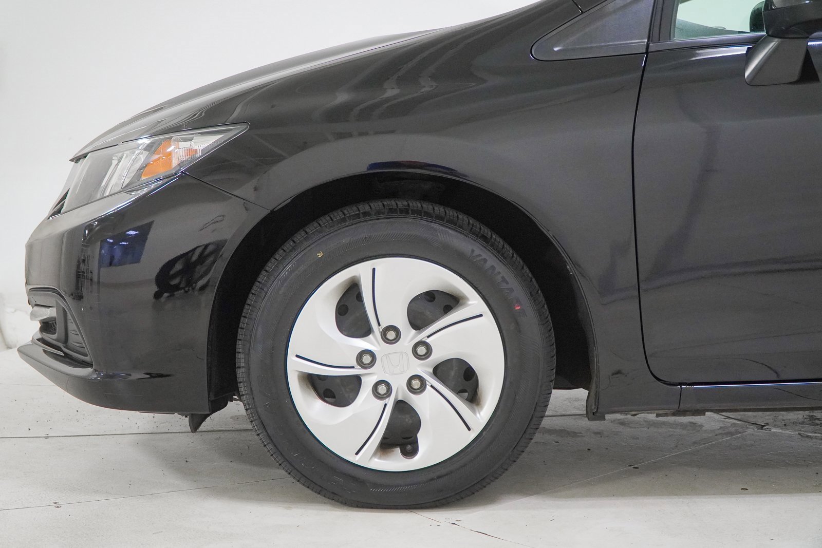 Used 2013 Honda Civic LX image 16