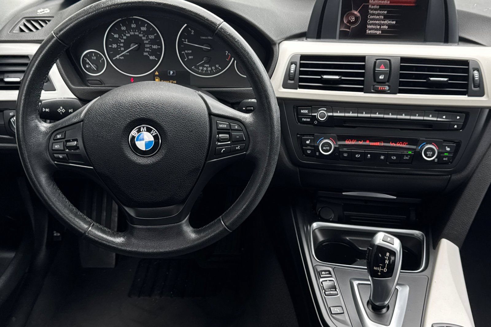 Used 2015 BMW 320i xDrive Sedan AWD/4WD image 14