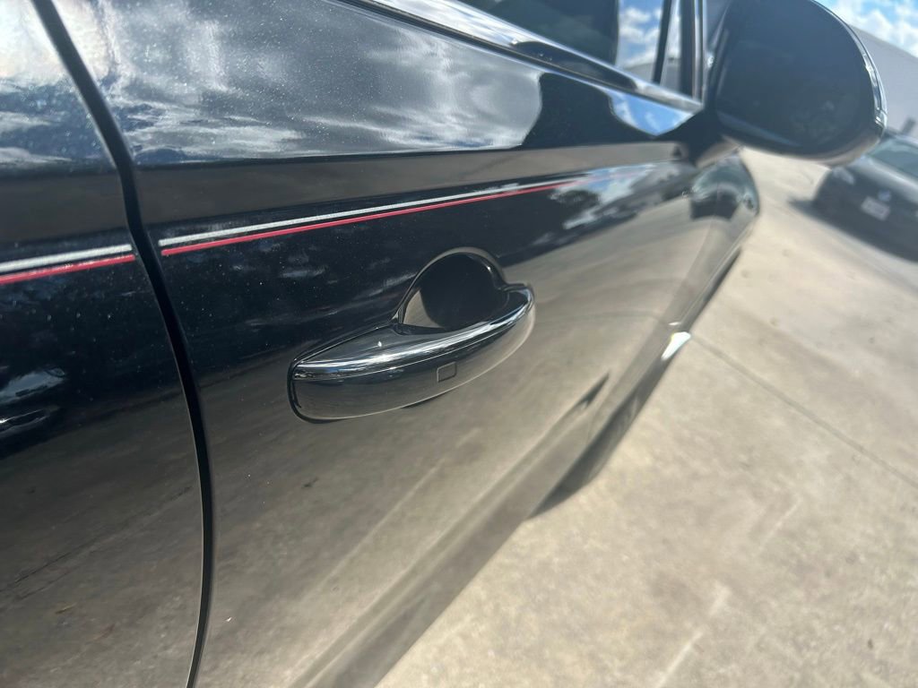 Used 2023 Genesis GV70 2.5T w/ Sport Prestige Package image 32