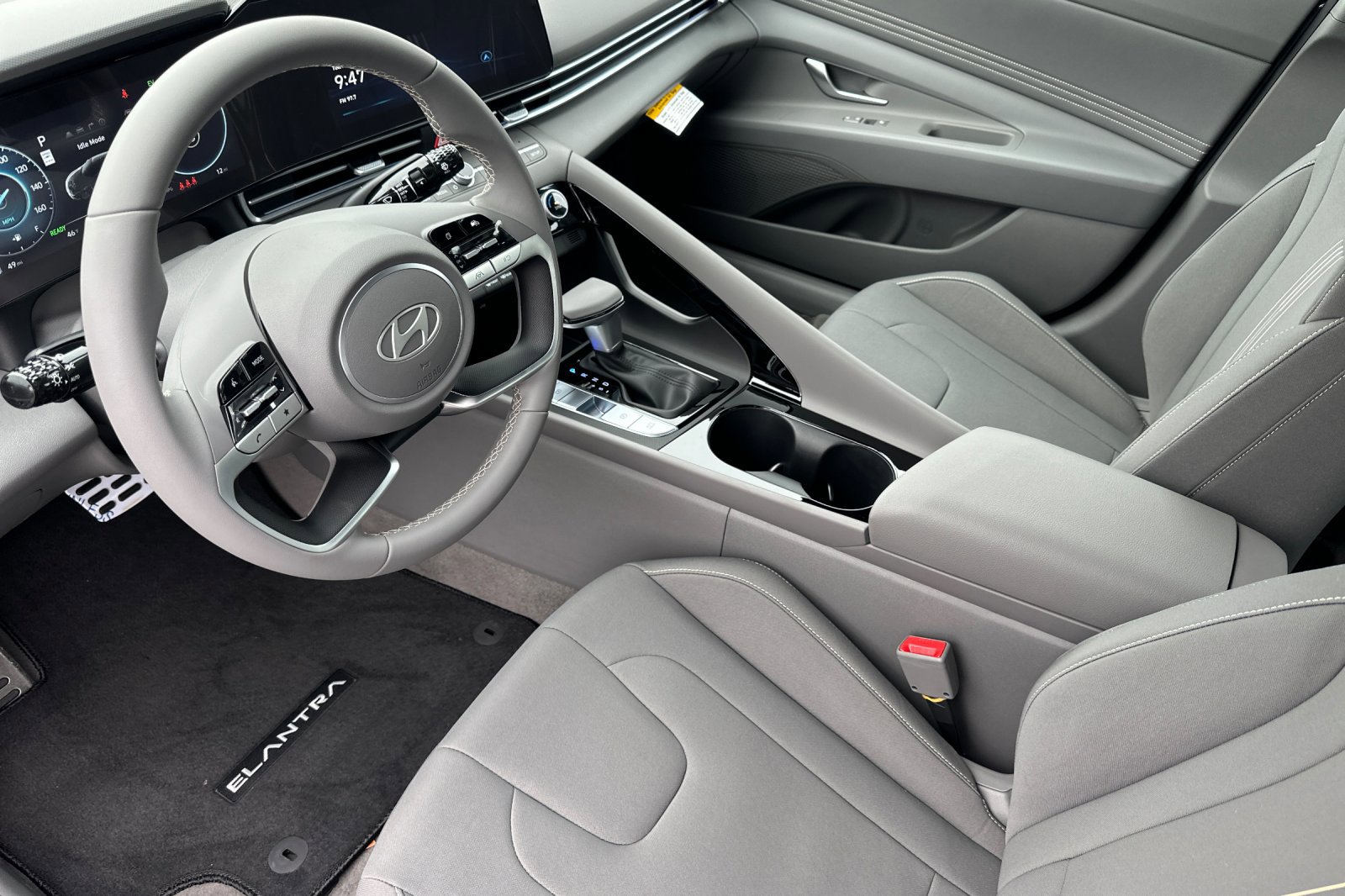 New 2026 Hyundai Elantra Sport FWD image 10