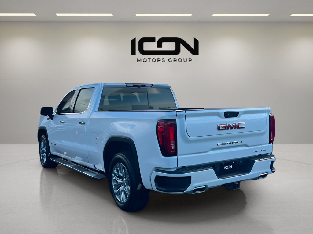 Used 2022 GMC Sierra 1500 Denali AWD/4WD image 3