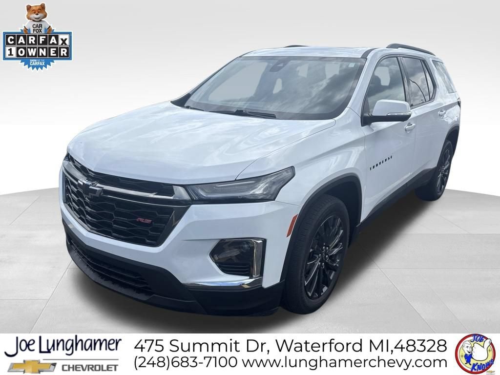 Used 2023 Chevrolet Traverse RS w/ LPO, Floor Liner Package AWD/4WD image 8