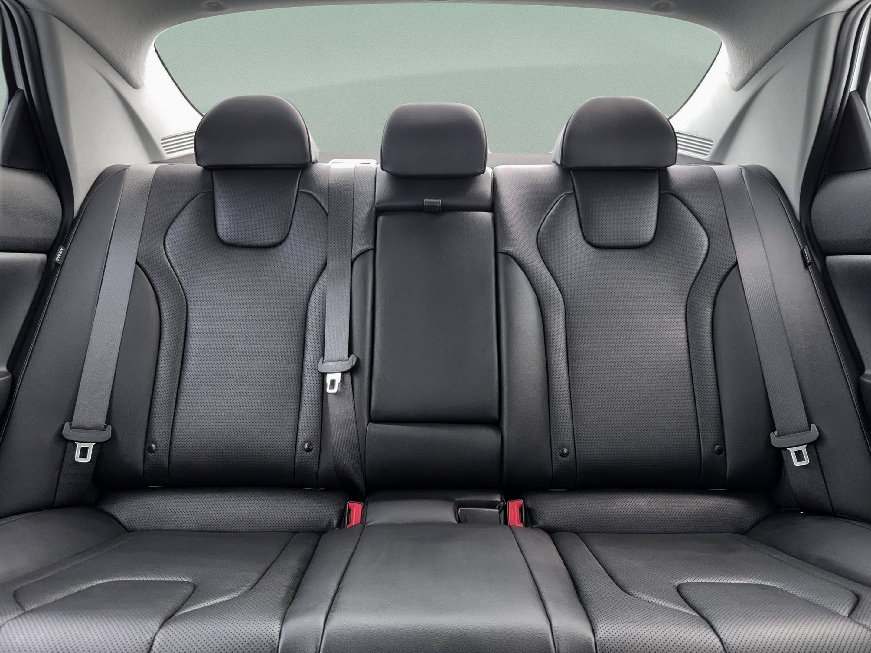 New 2026 Hyundai Elantra Limited FWD image 16