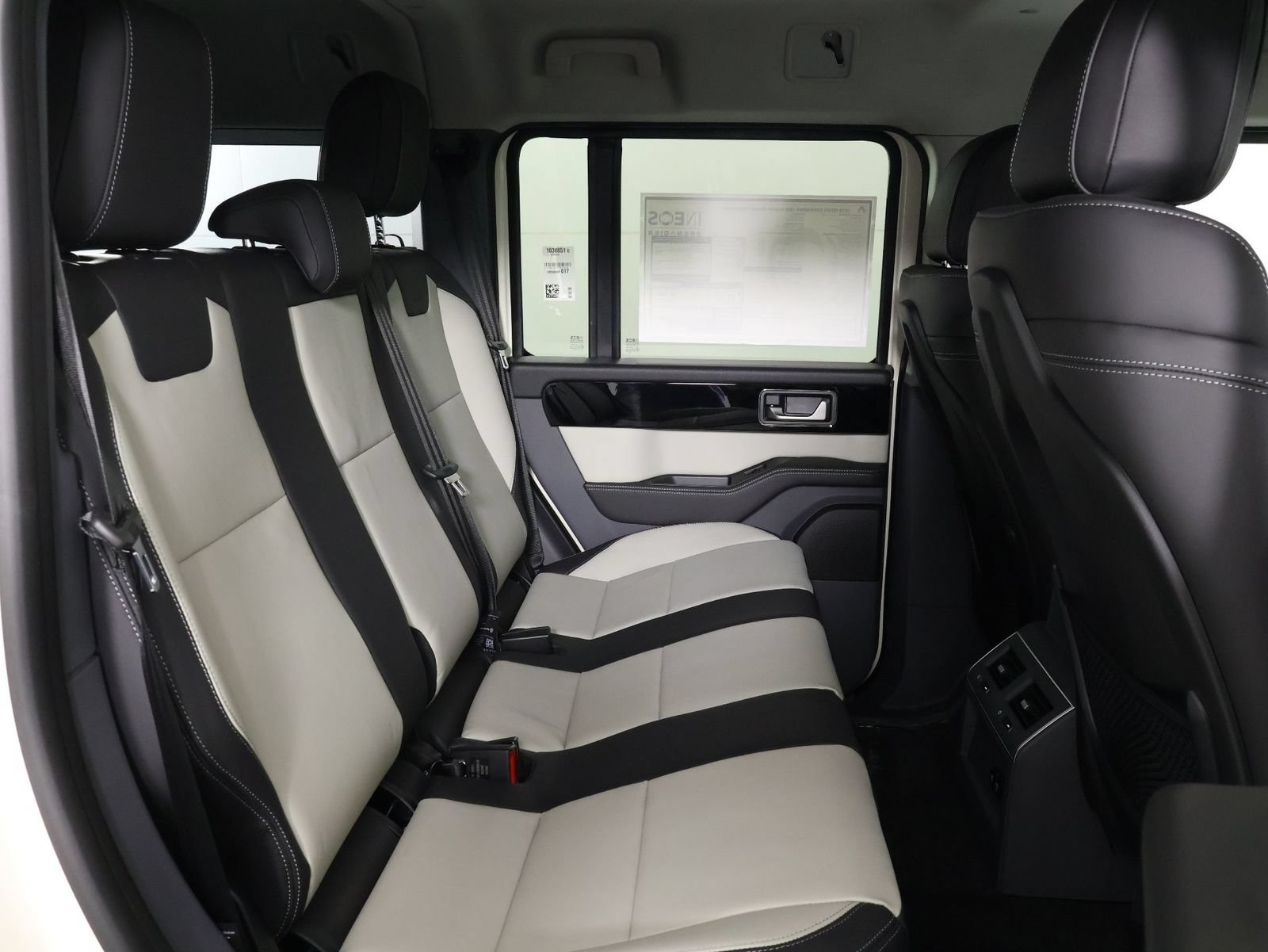 New 2026 INEOS Grenadier Station Wagon AWD/4WD image 13