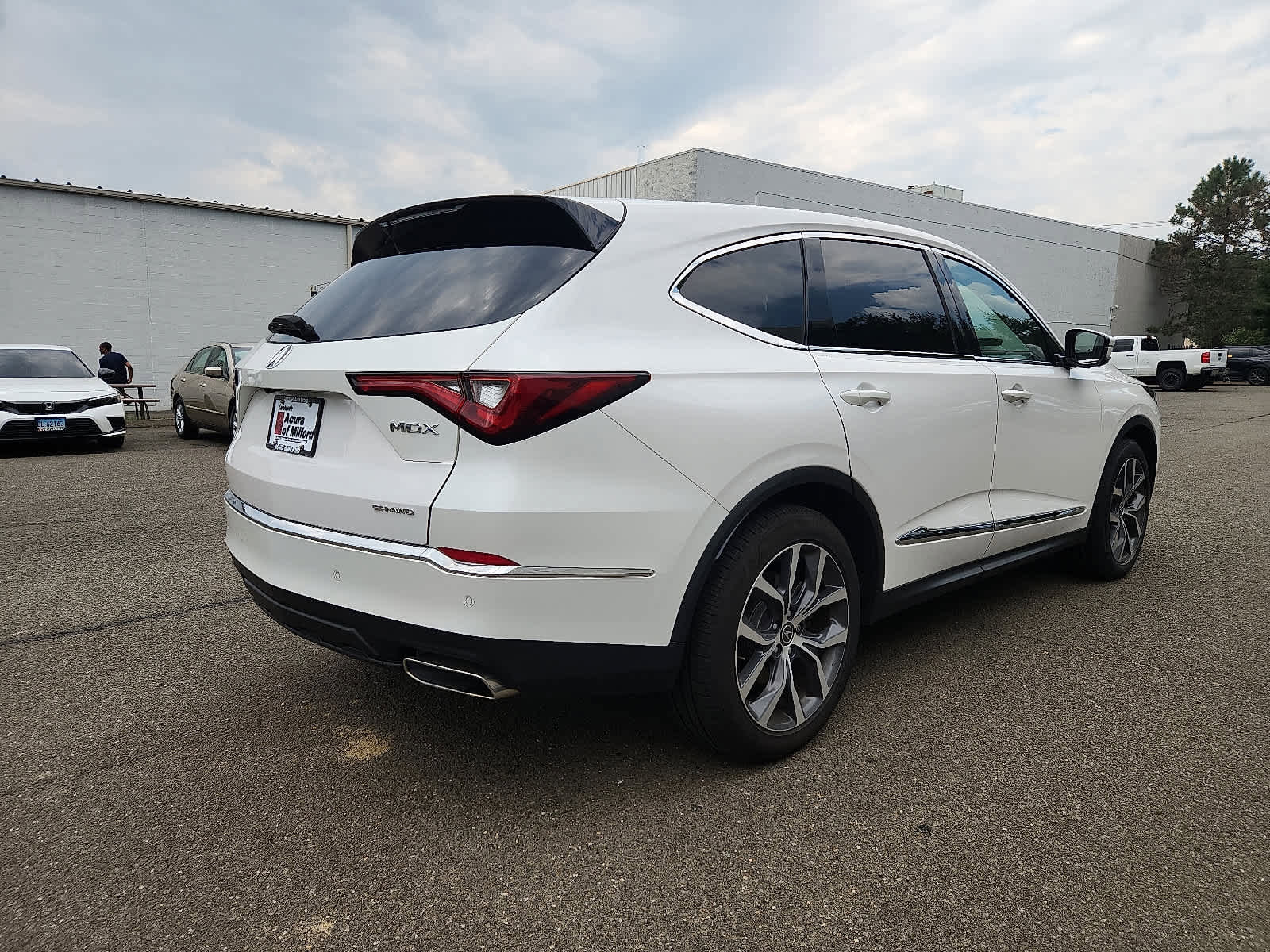 Certified 2023 Acura MDX SH-AWD w/ Technology Package image 5