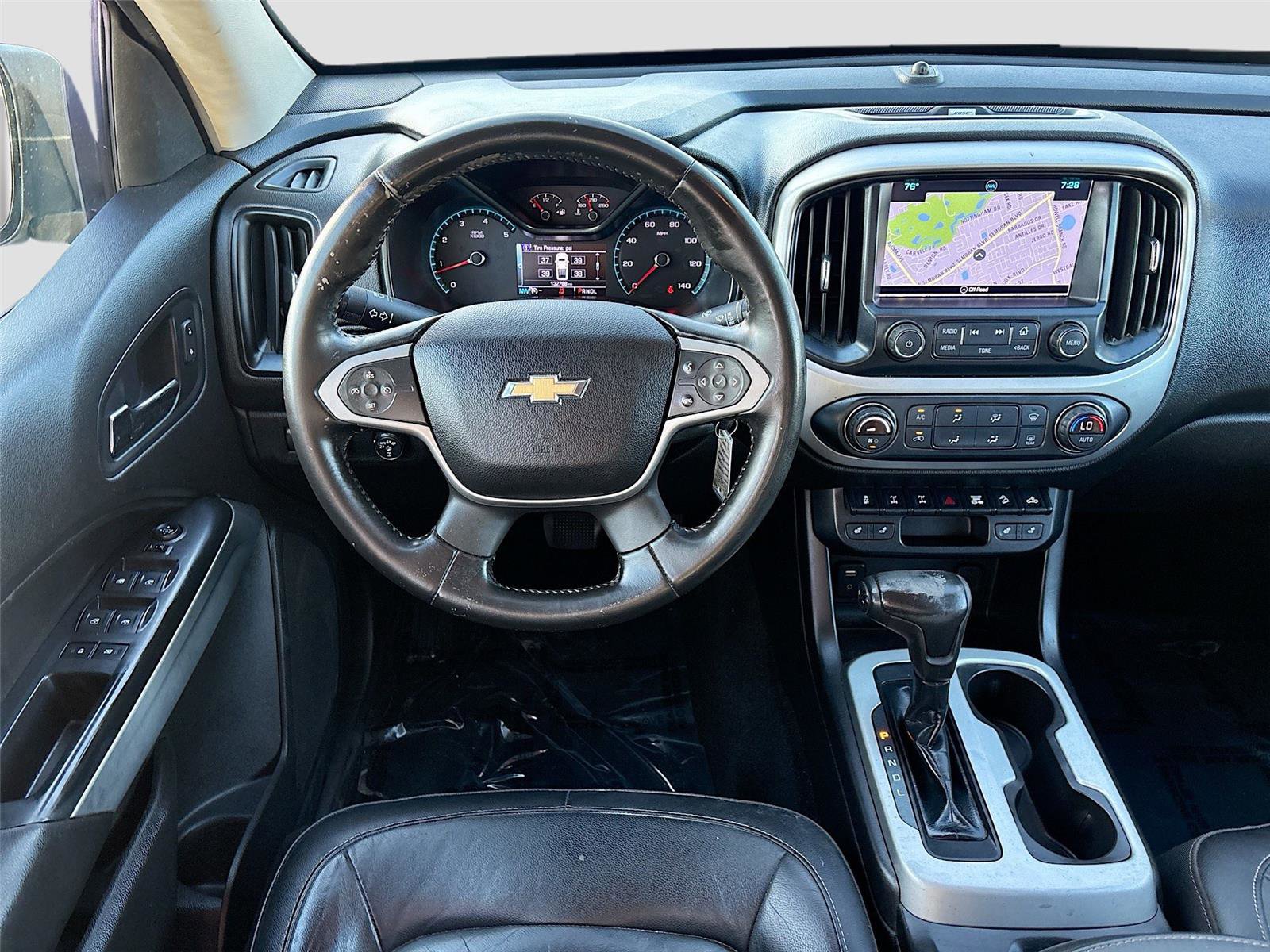Used 2018 Chevrolet Colorado ZR2 image 25