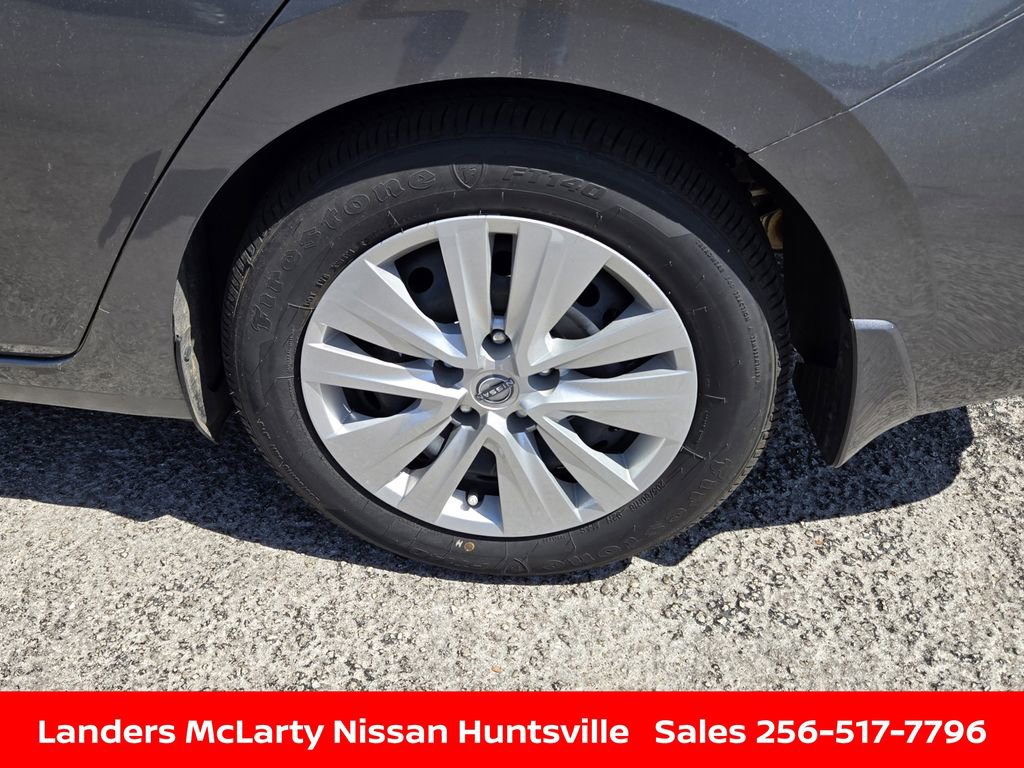 Used 2025 Nissan Sentra S image 12