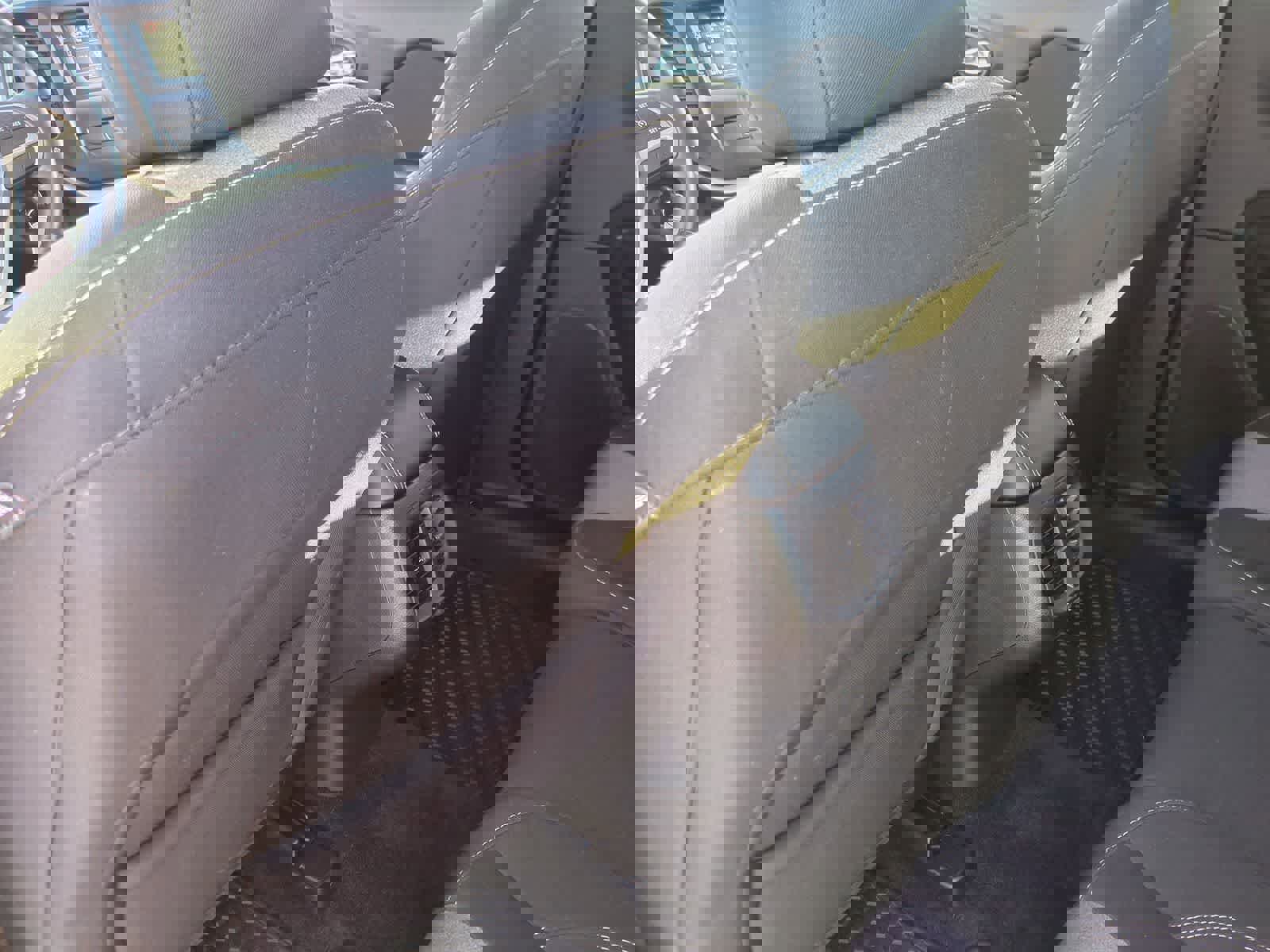 Used 2016 Jeep Cherokee Sport w/ Cold Weather Group image 18