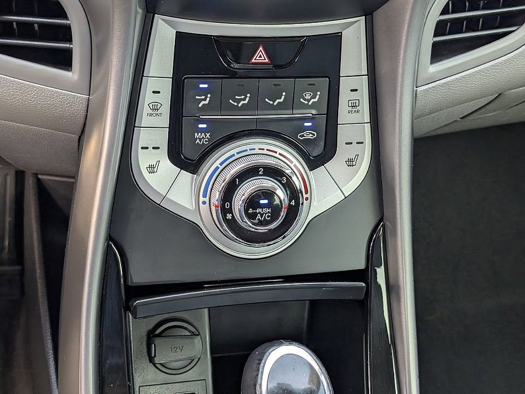 Used 2012 Hyundai Elantra Limited image 31