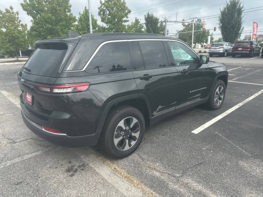 New 2024 Jeep Grand Cherokee Limited 4xe w/ Luxury Tech Group II AWD/4WD image 10