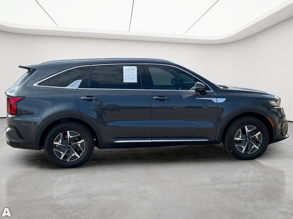 Used 2023 Kia Sorento EX FWD image 6