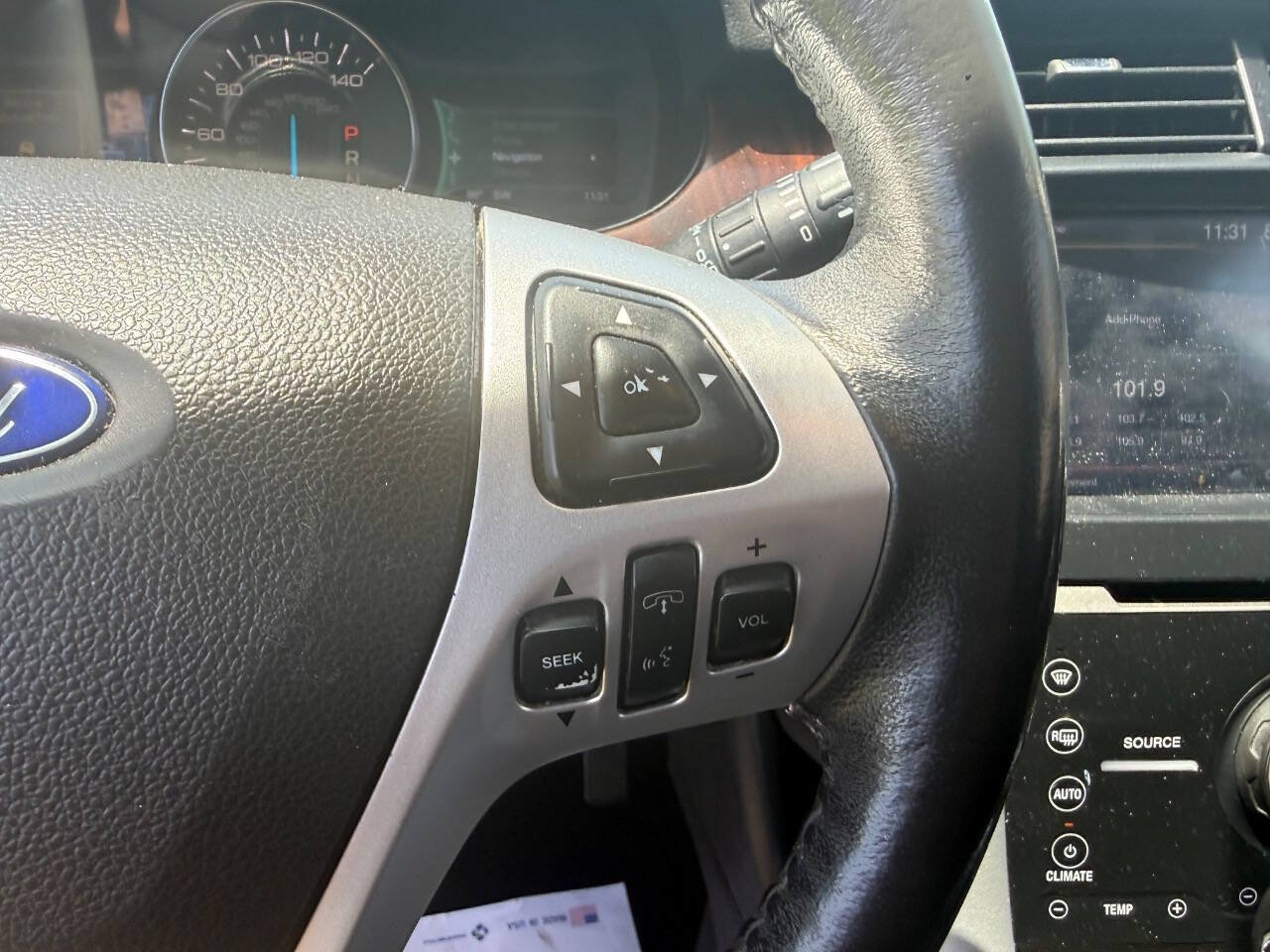 Used 2012 Ford Edge Limited FWD image 18