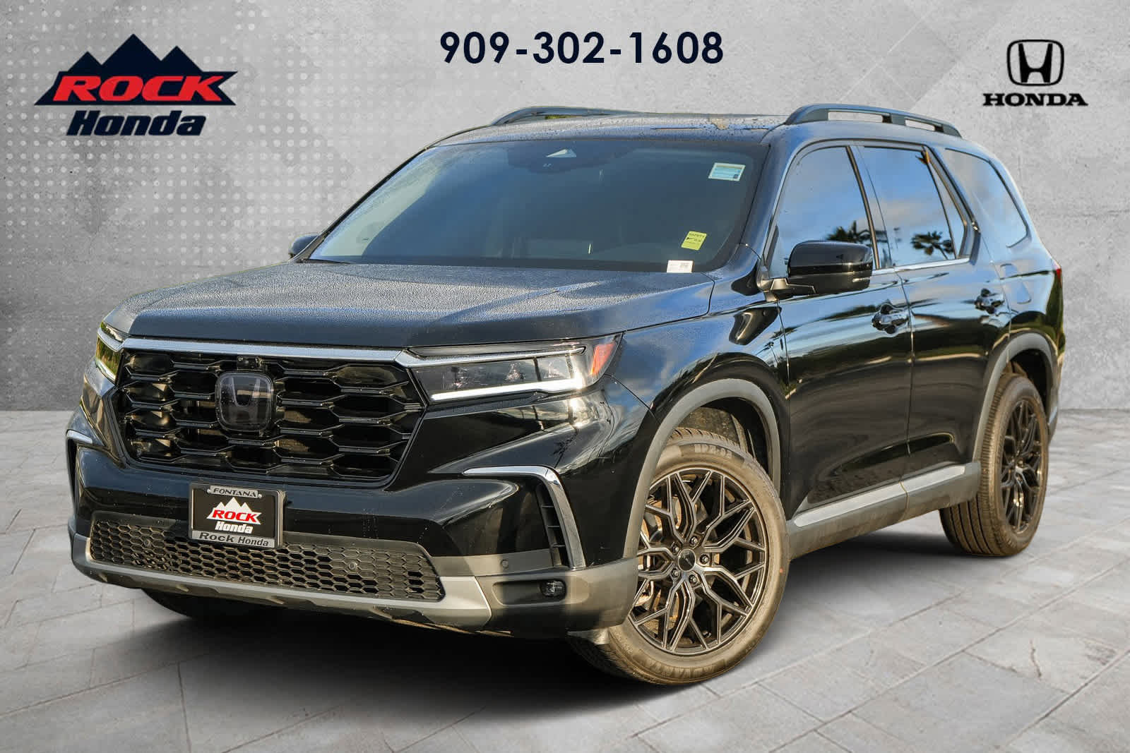 Used 2025 Honda Pilot Elite