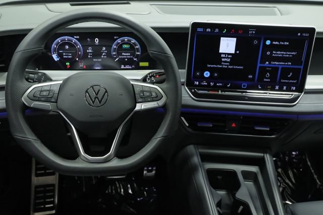 New 2026 Volkswagen Tiguan SE R-Line image 12