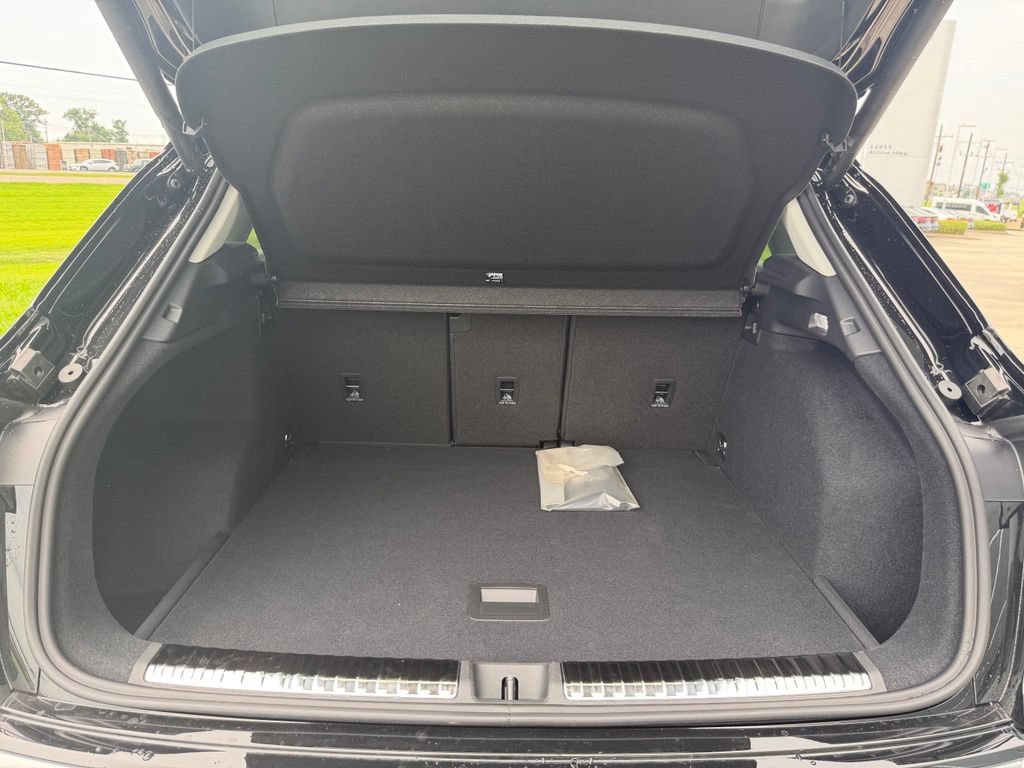New 2026 Audi Q3 quattro 2.0T AWD/4WD image 22
