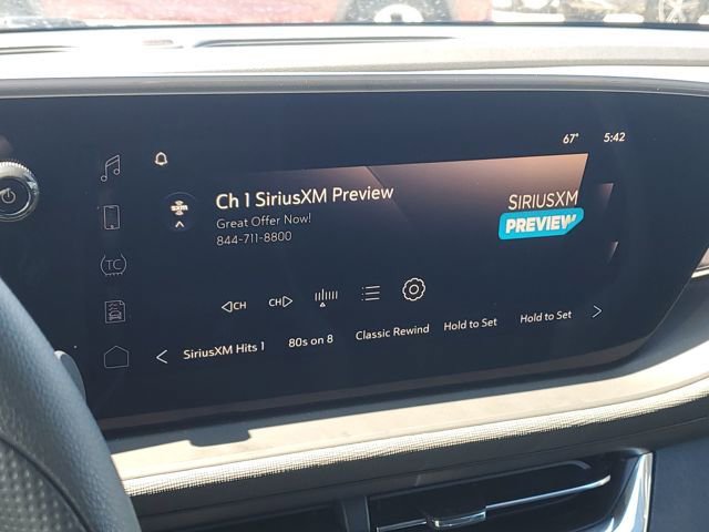 Used 2025 Buick Envista Preferred w/ Convenience II Package image 17