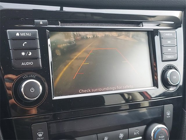 Used 2020 Nissan Rogue S image 24