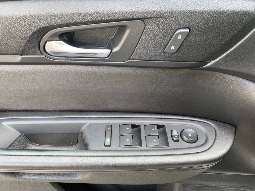 Used 2015 Chevrolet Traverse LT AWD/4WD image 13