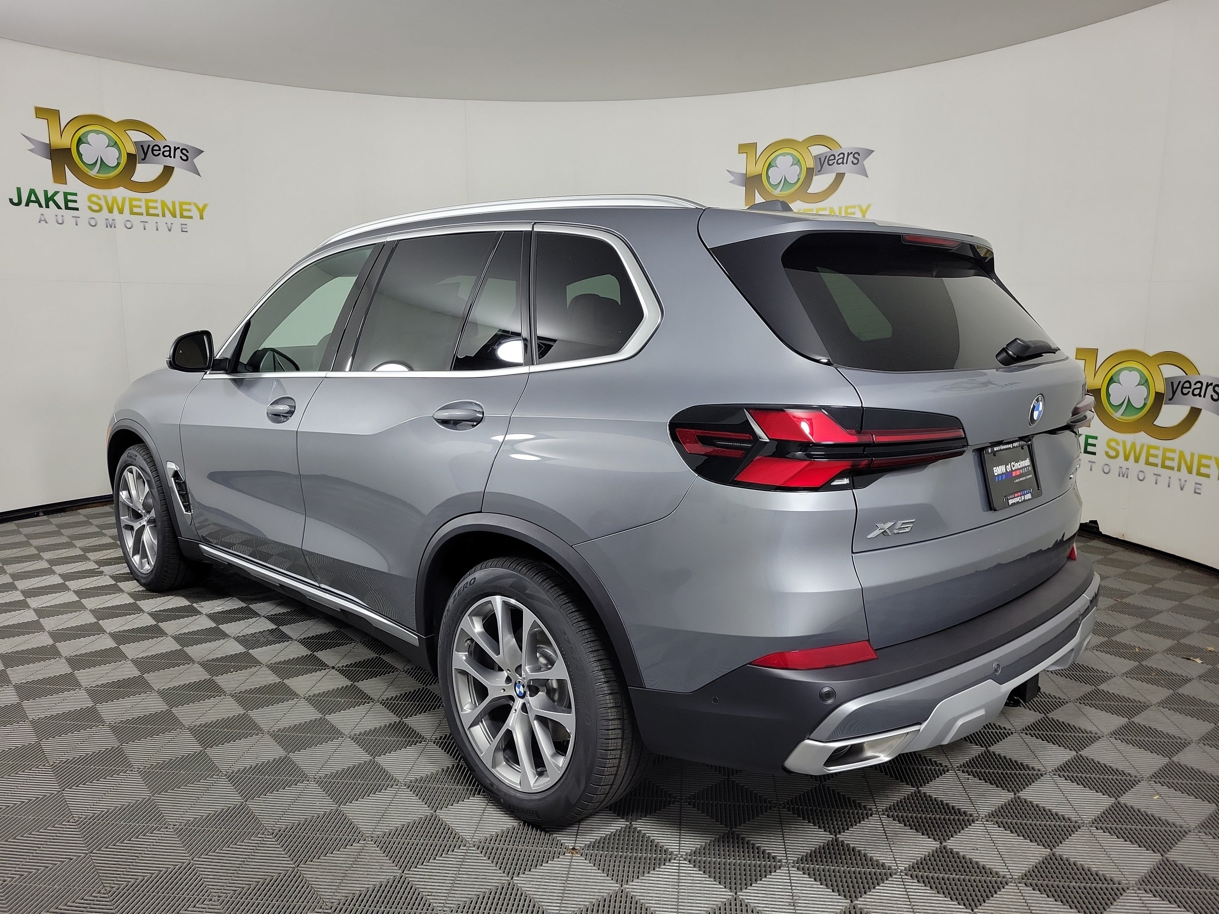 Used 2026 BMW X5 xDrive40i AWD/4WD image 5