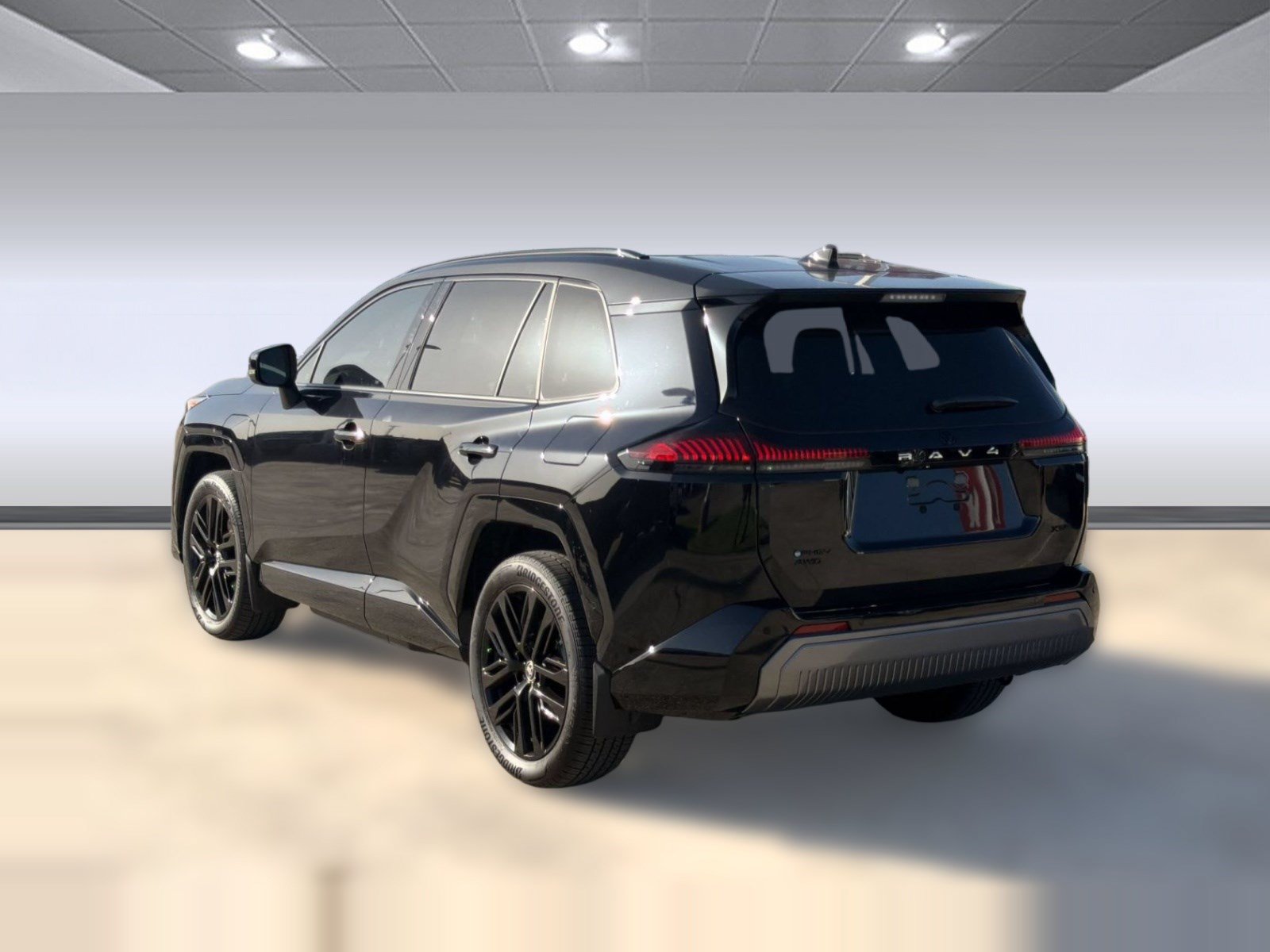 Used 2026 Toyota RAV4 XSE w/ Panoramic Sun Roof Package AWD/4WD image 3