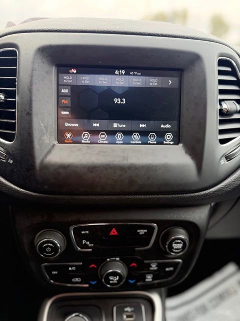 Used 2019 Jeep Compass Sport w/ Cold Weather Group image 23