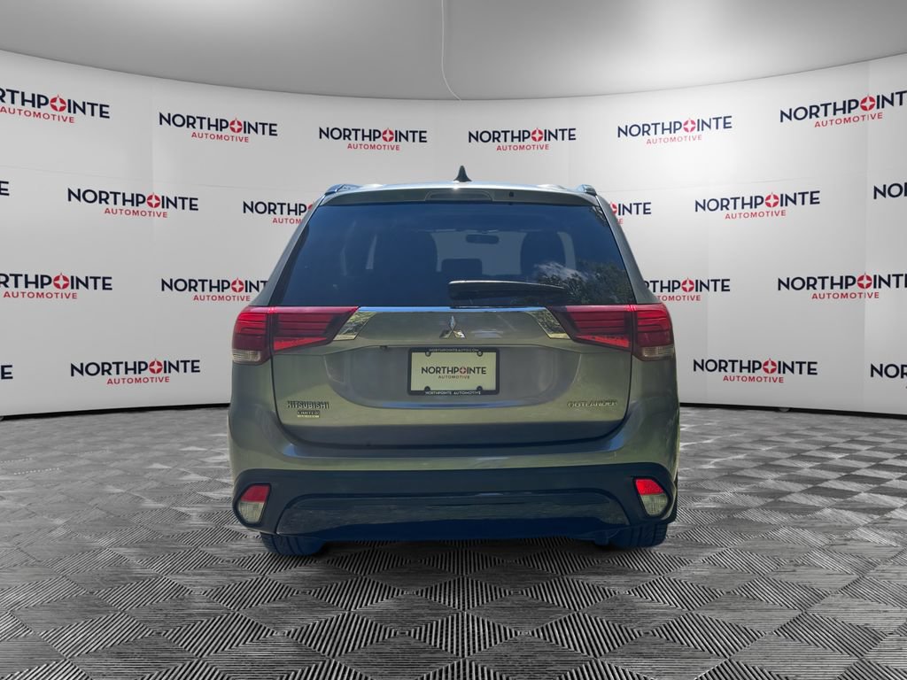 Used 2019 Mitsubishi Outlander AWD image 5