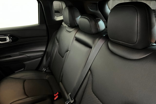 New 2026 Jeep Compass Latitude image 20