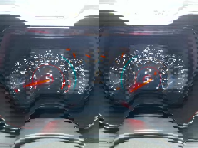 Used 2018 Chevrolet Camaro SS image 31