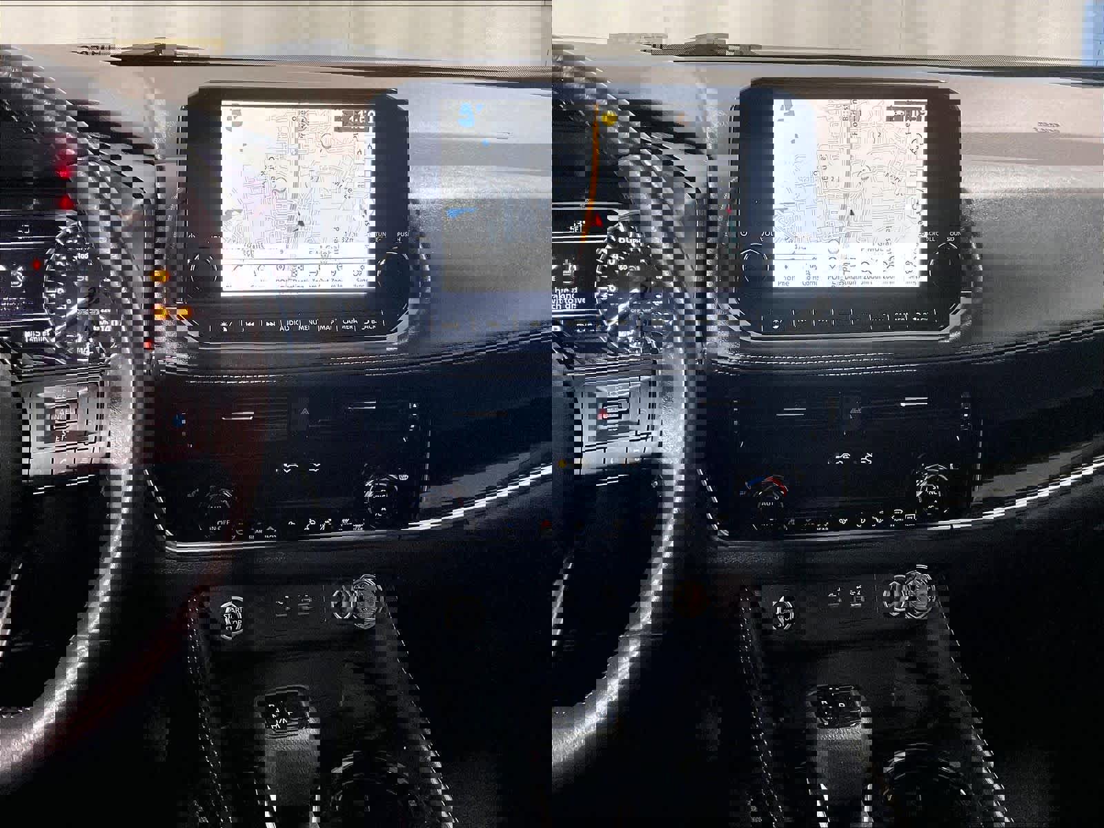 Used 2022 Nissan Rogue SL w/ SL Premium Package image 18