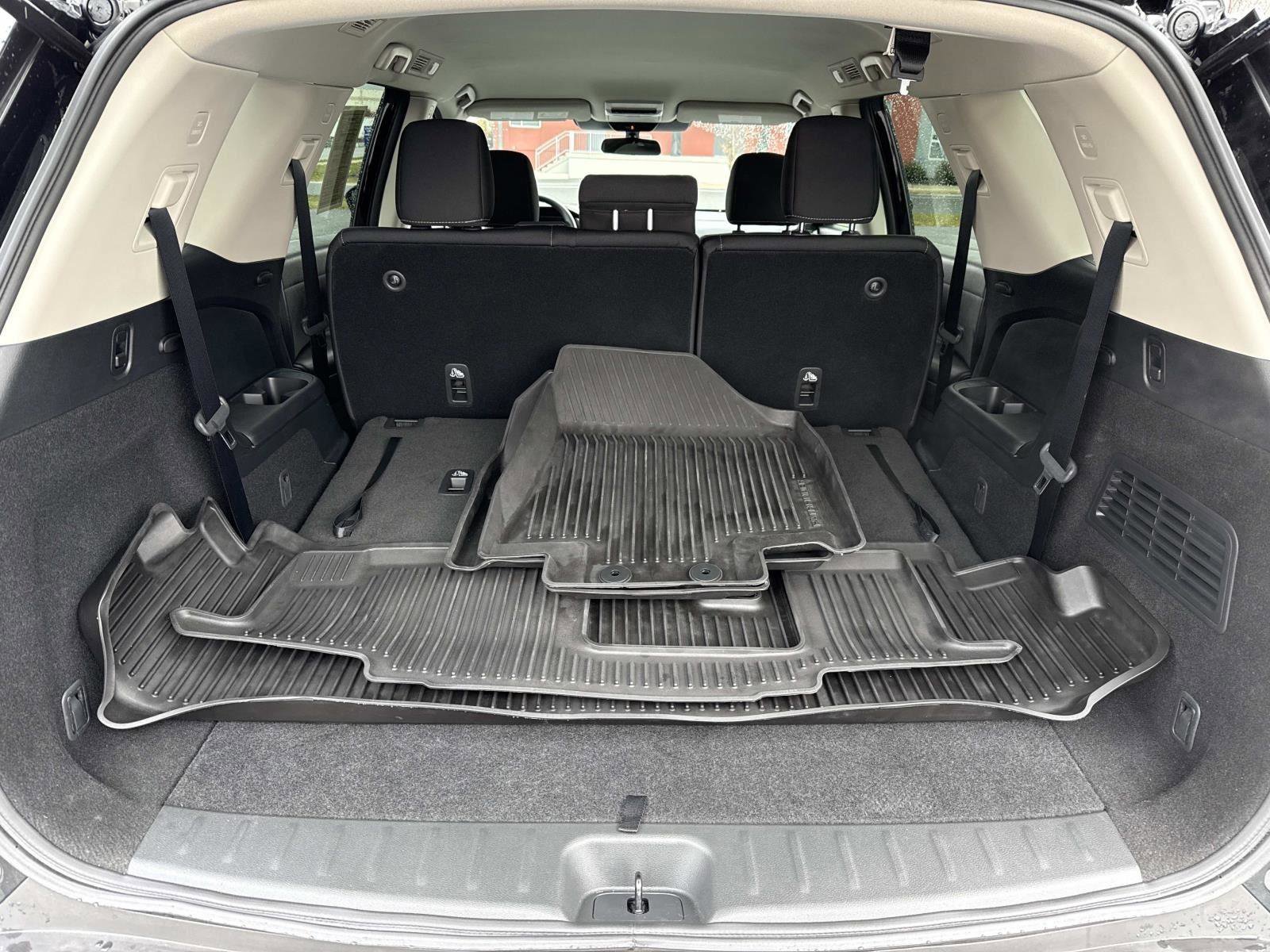 Used 2024 Nissan Pathfinder S image 21