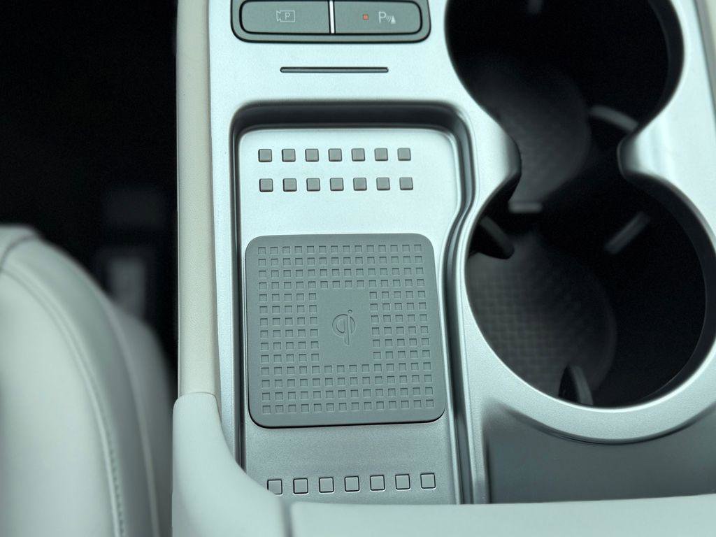 New 2026 Hyundai Ioniq 9 SEL image 26