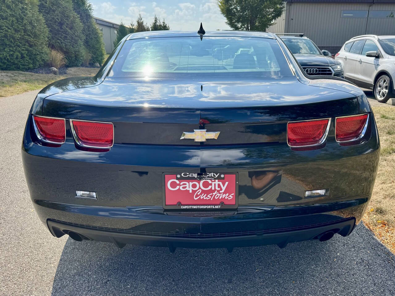 Used 2010 Chevrolet Camaro LS image 7