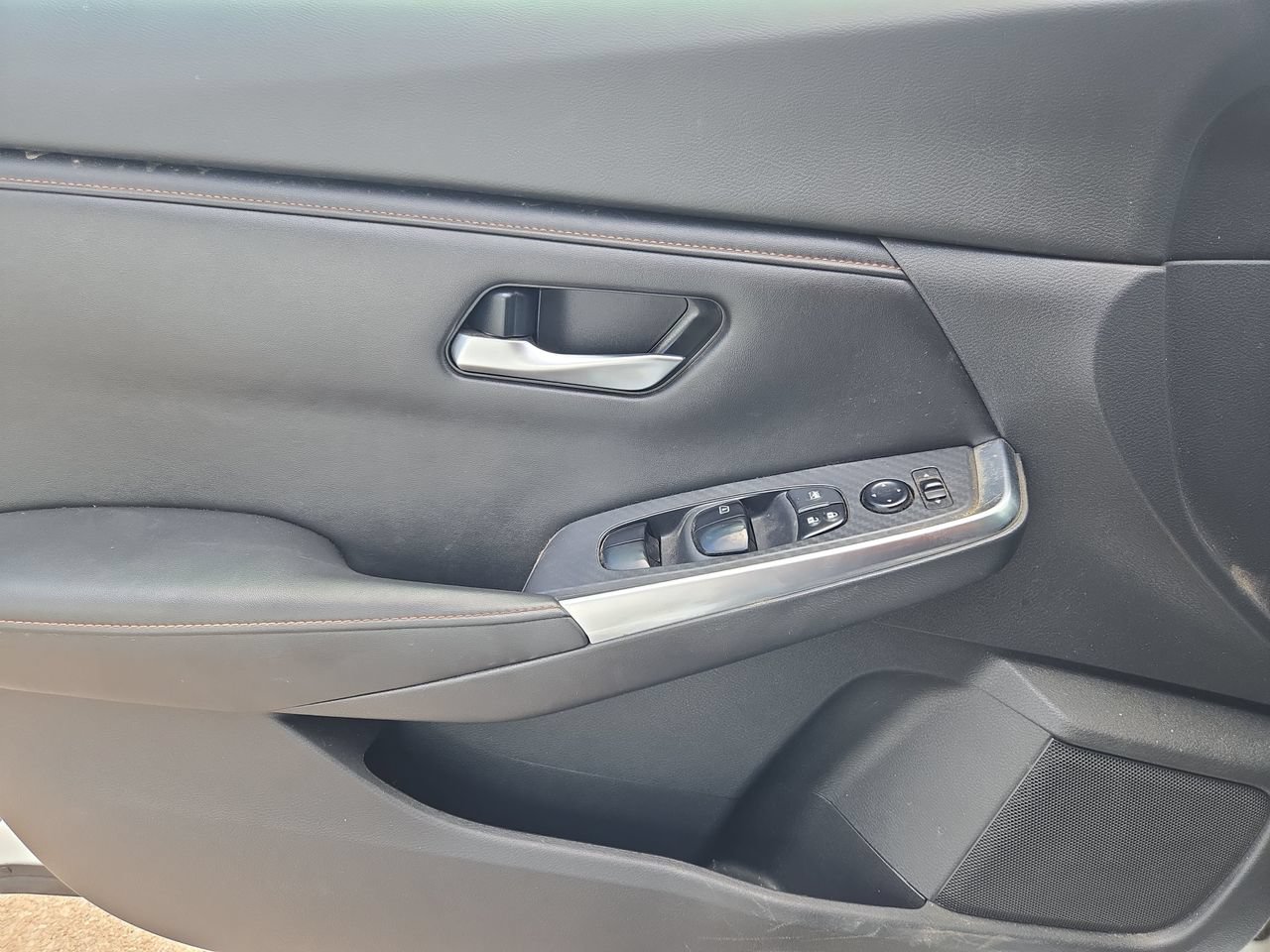 Certified 2021 Nissan Sentra SR FWD image 10