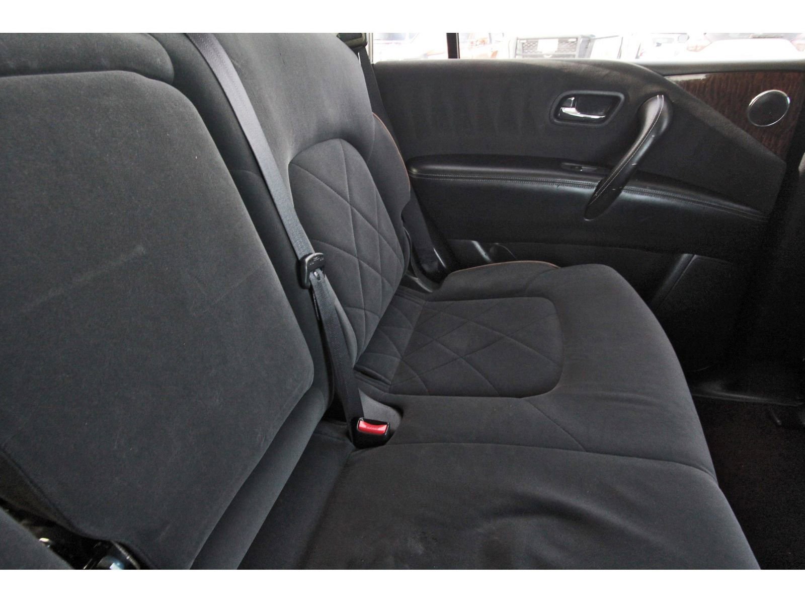 Used 2017 Nissan Armada SV image 15