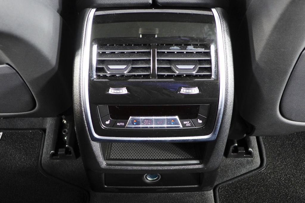 Used 2021 BMW X5 xDrive40i w/ Convenience Package AWD/4WD image 24