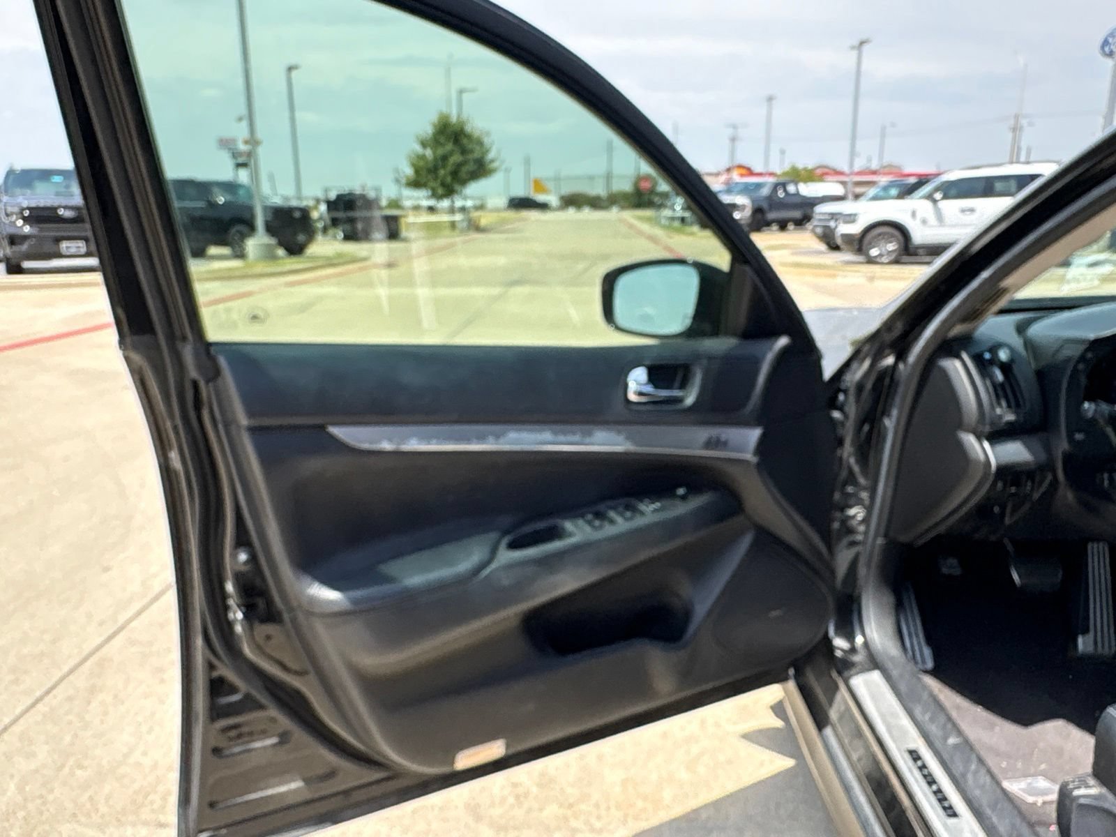Used 2013 INFINITI G37 Journey w/ Premium Pkg RWD image 40